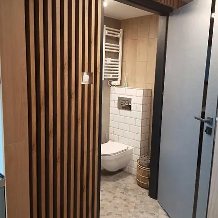 Wroclove Airport Loft Appartamento